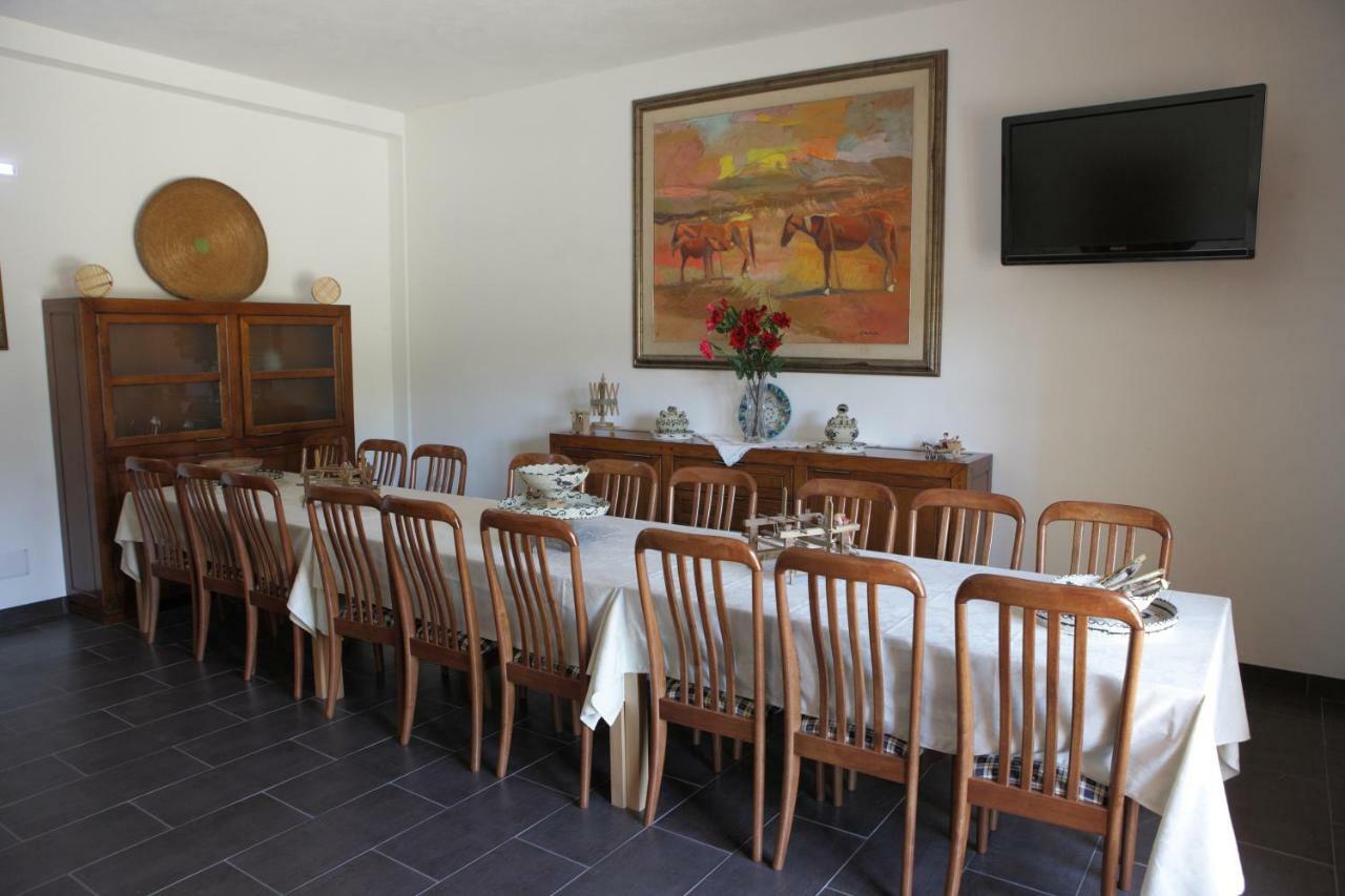 Agriturismo Amici Càbras Εξωτερικό φωτογραφία